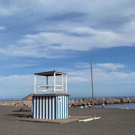 Stylish Apartement 2 Min To The Beach Santa Cruz de la Palma  Exteriör bild